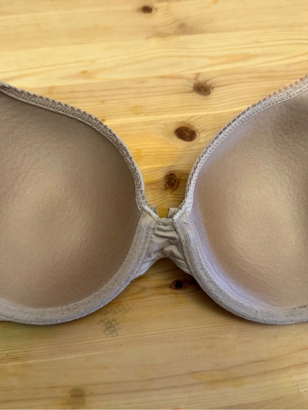 Victoria’s Secret nude Body by Victoria lined perfect coverage bra 34D